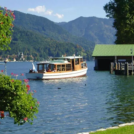 Stylish In Am Tegernsee *